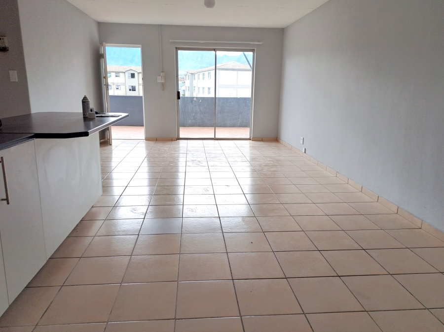 To Let 2 Bedroom Property for Rent in Anchorage Park Western Cape